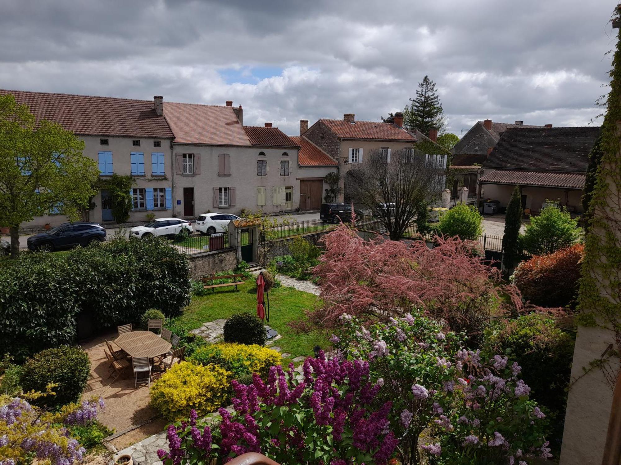La Maison Du Prince De Conde Charroux-dʼAllier Exteriér fotografie